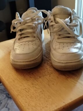Air Force One Nike White Low-Top Sneakers with Light Beige Swoosh